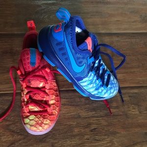 Nike Kevin Durant fire and ice shoes